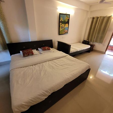 Hilltop Lodge Ґувахаті Номер фото