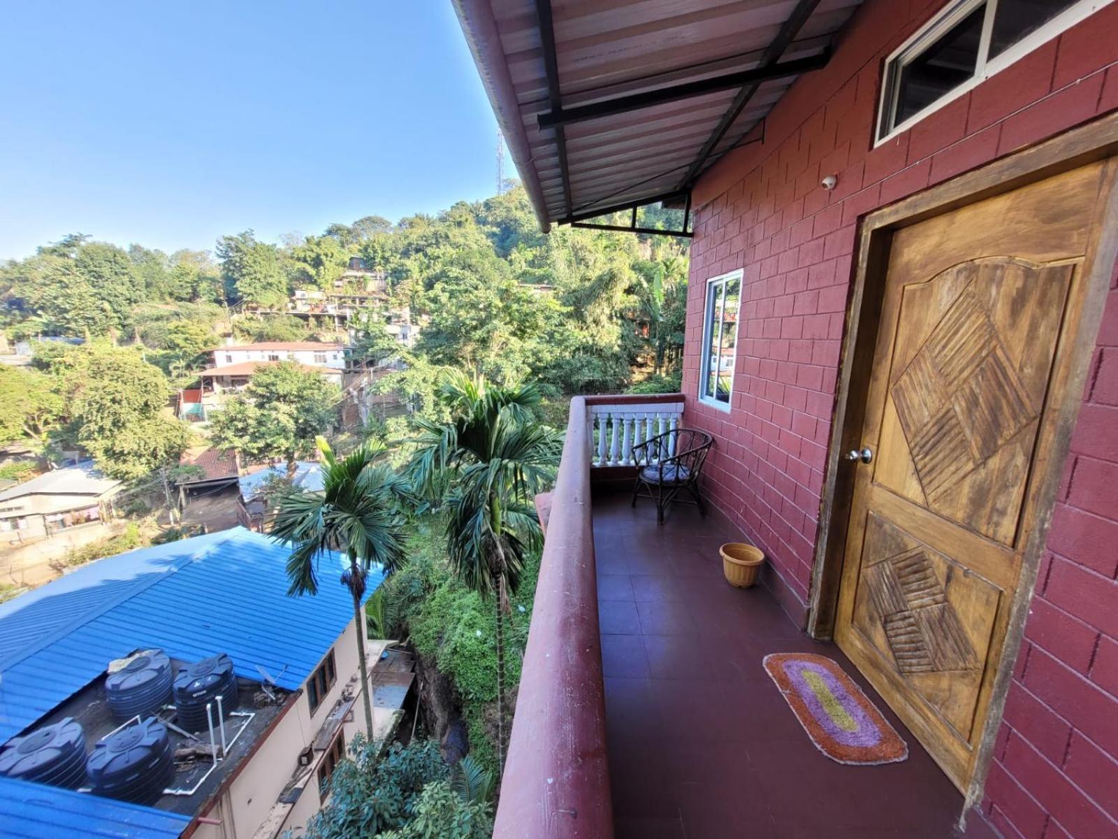 Hilltop Lodge Ґувахаті Номер фото