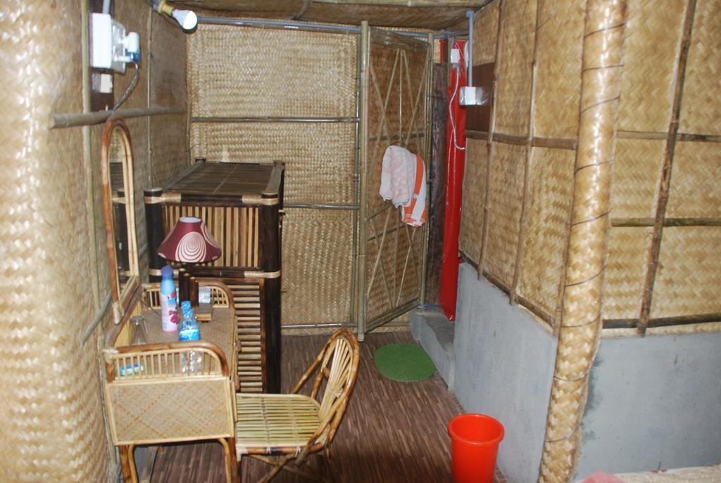Hilltop Lodge Ґувахаті Екстер'єр фото